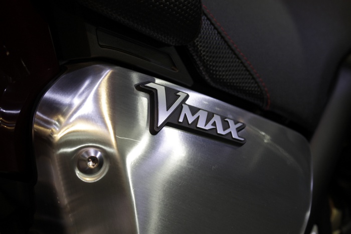 vmax８